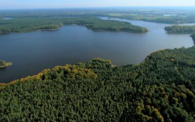 Co dalej ze strefą ciszy na jeziorze Płaskim i z ograniczeniem prędkości na wodach zatoki Widłągi na Jezioraku? Jest odpowiedź ministerstwa